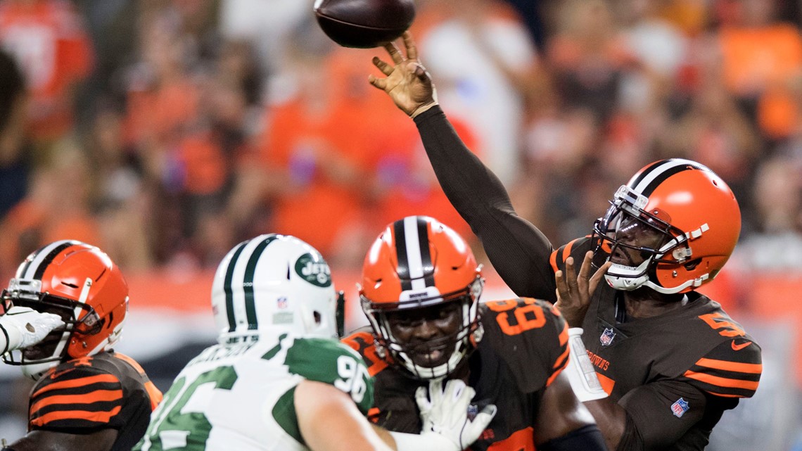 photos | cleveland browns face new york jets on