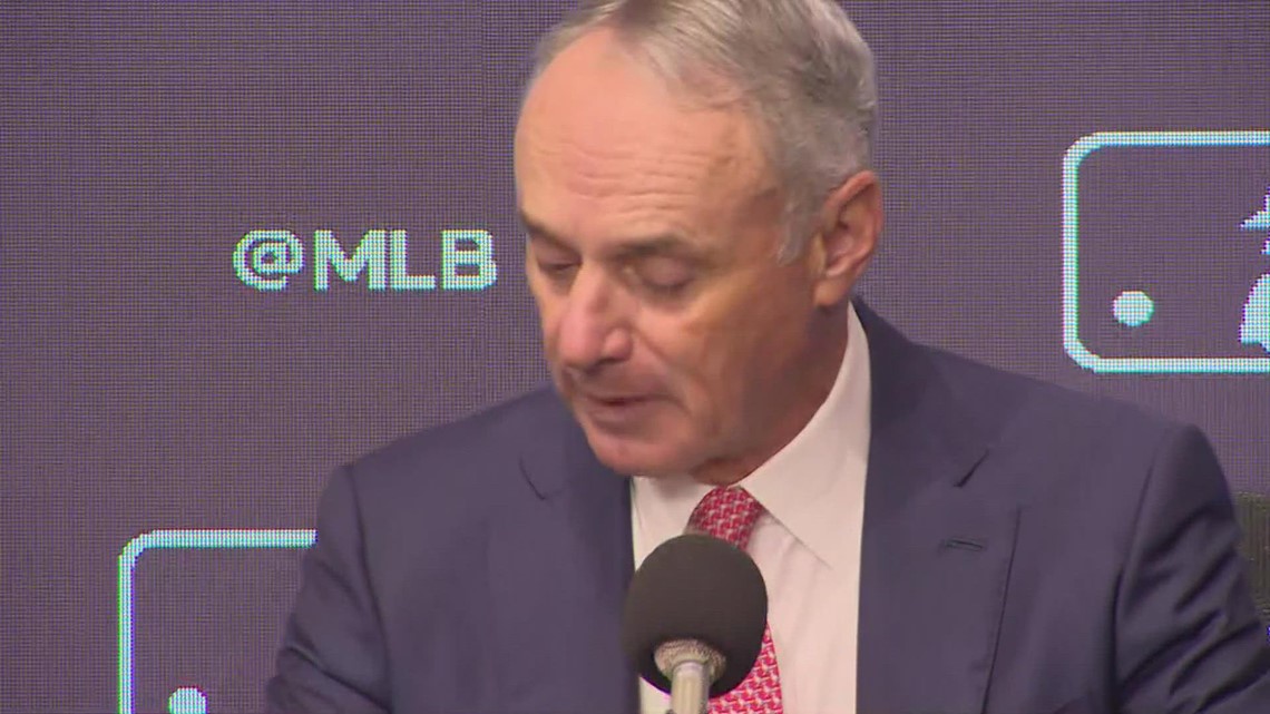 MLB commissioner says union proposals would damage small-market teams