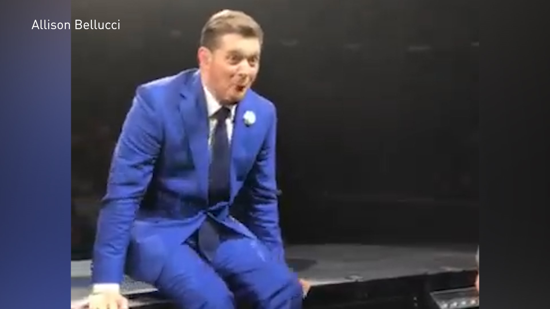 When Michael Bublé asked this fan to sing during his show at Madison Square Garden, she stunned everyone.