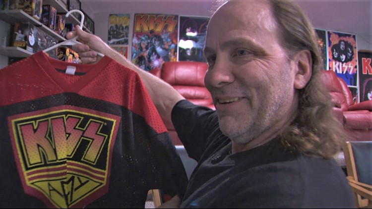 Minnesota man on quest to prove his collection of KISS memorabilia is world's largest