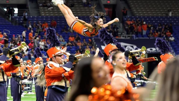 Commentary: UTSA's football fandom is making progress, but there's still much work to be done