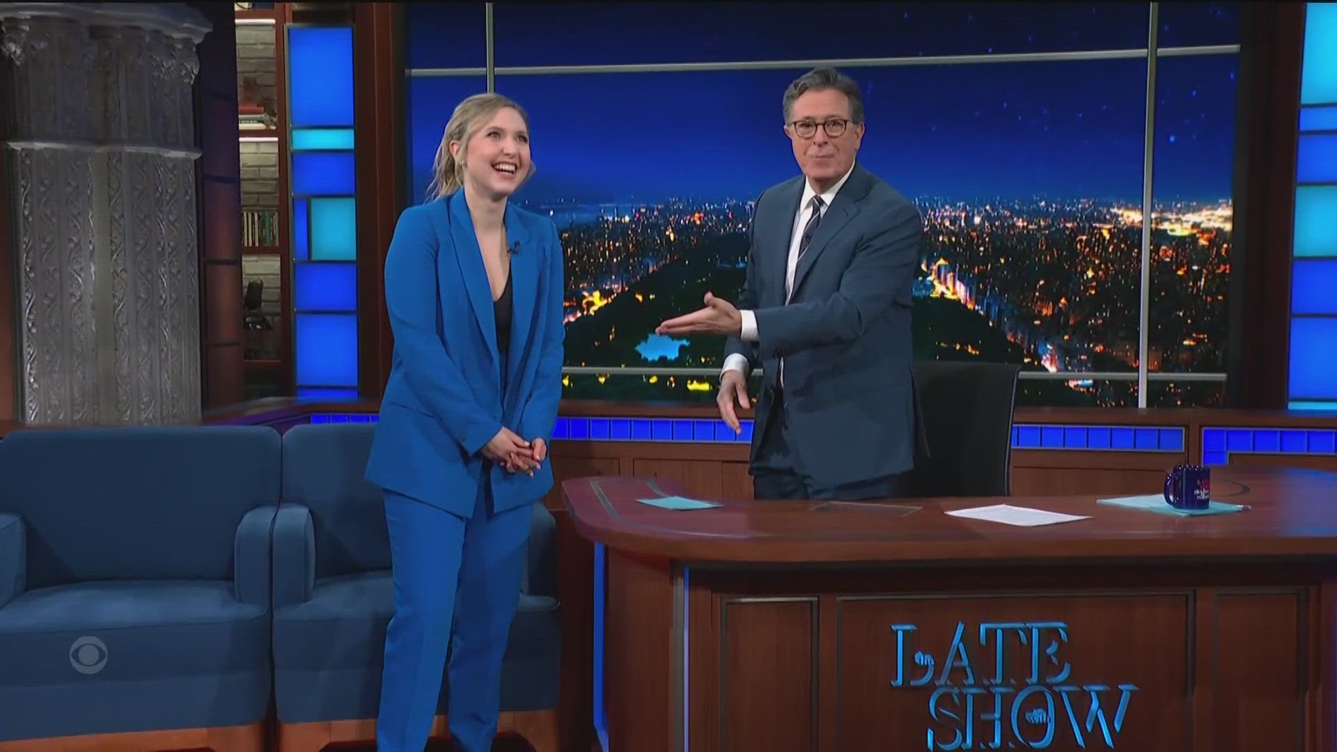 Critically acclaimed stand-up comedian Taylor Tomlinson will be the only woman to host a late-night show on network TV in 2024.