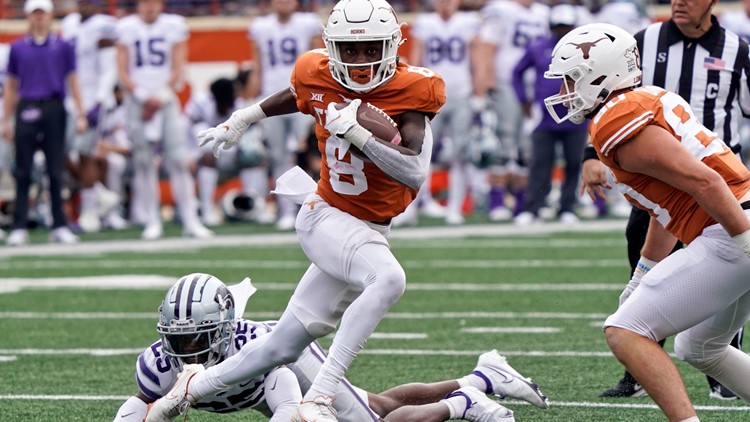Texas snaps 6-game losing streak with 22-17 win over Kansas State