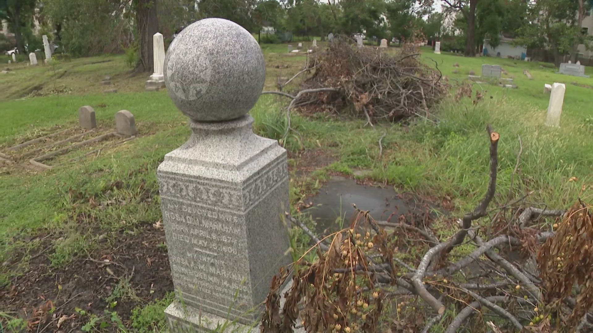 Houston news Historic Olivewood Cemetery damaged by Beryl