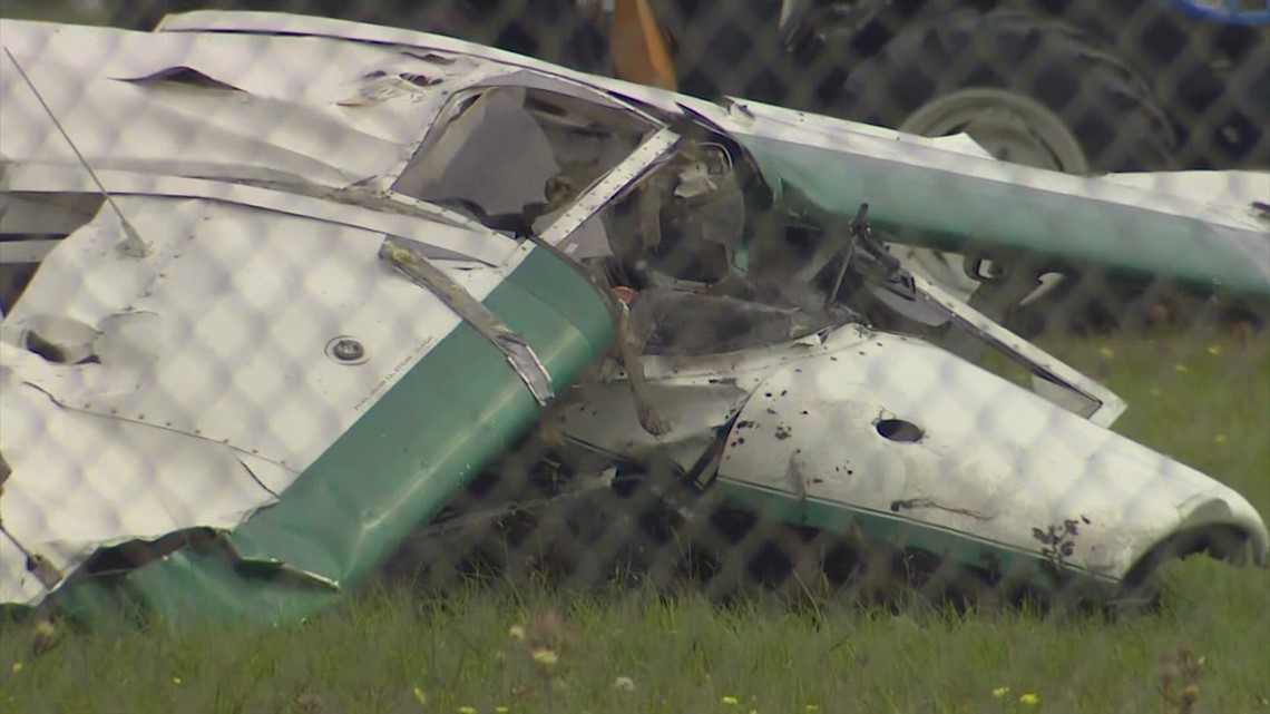 Plane crash at Houston area airport, pilot hurt Latest updates