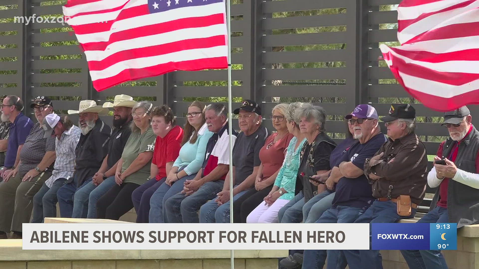 About 300 people turned out for the funeral of a veteran Marine.