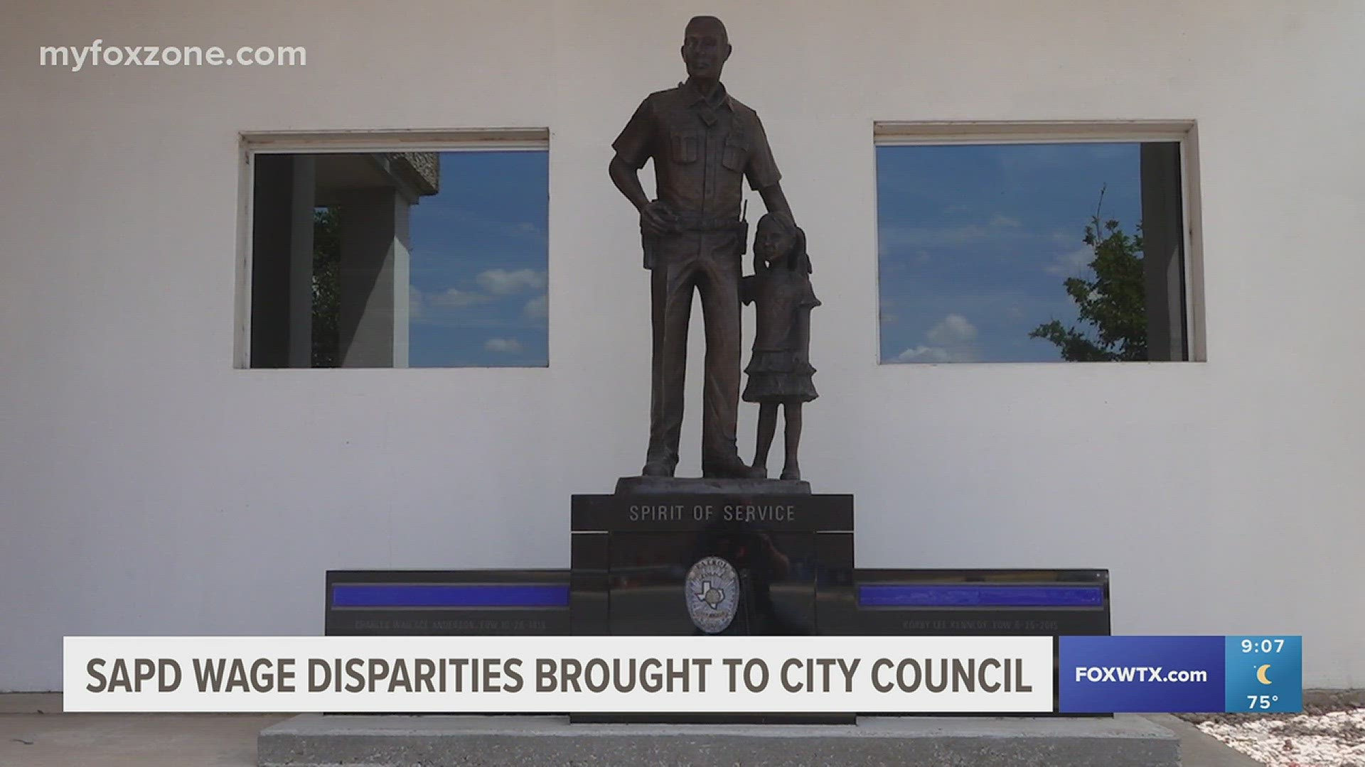 San Angelo police officers, both former and current, gathered at City Council this morning as salary raises for the city’s peace officers was once again brought befo