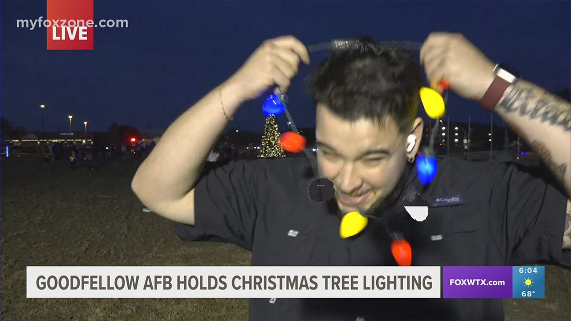 Goodfellow AFB holds christmas tree lighting