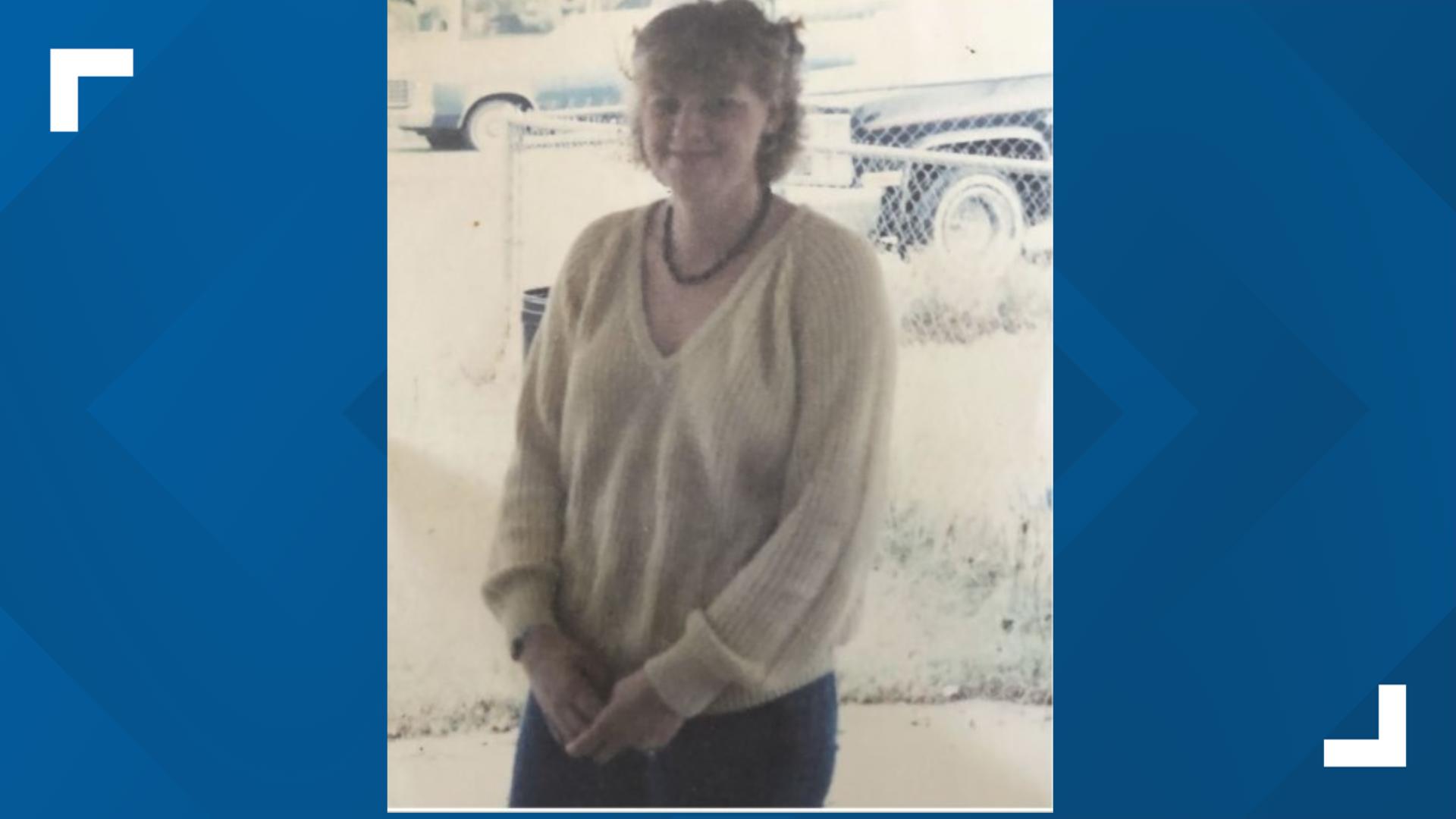Texas Rangers ask for public's help in 1990 cold case murder ...