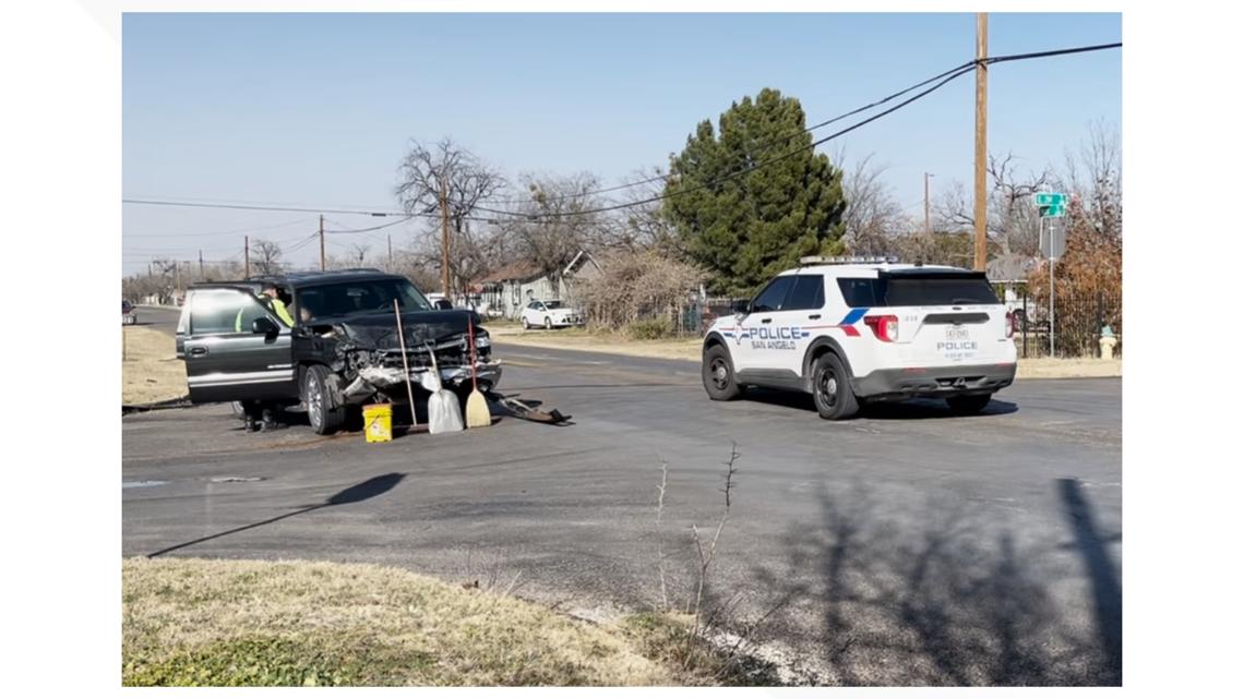 Crash at east San Angelo intersection sends two to hospital | myfoxzone.com