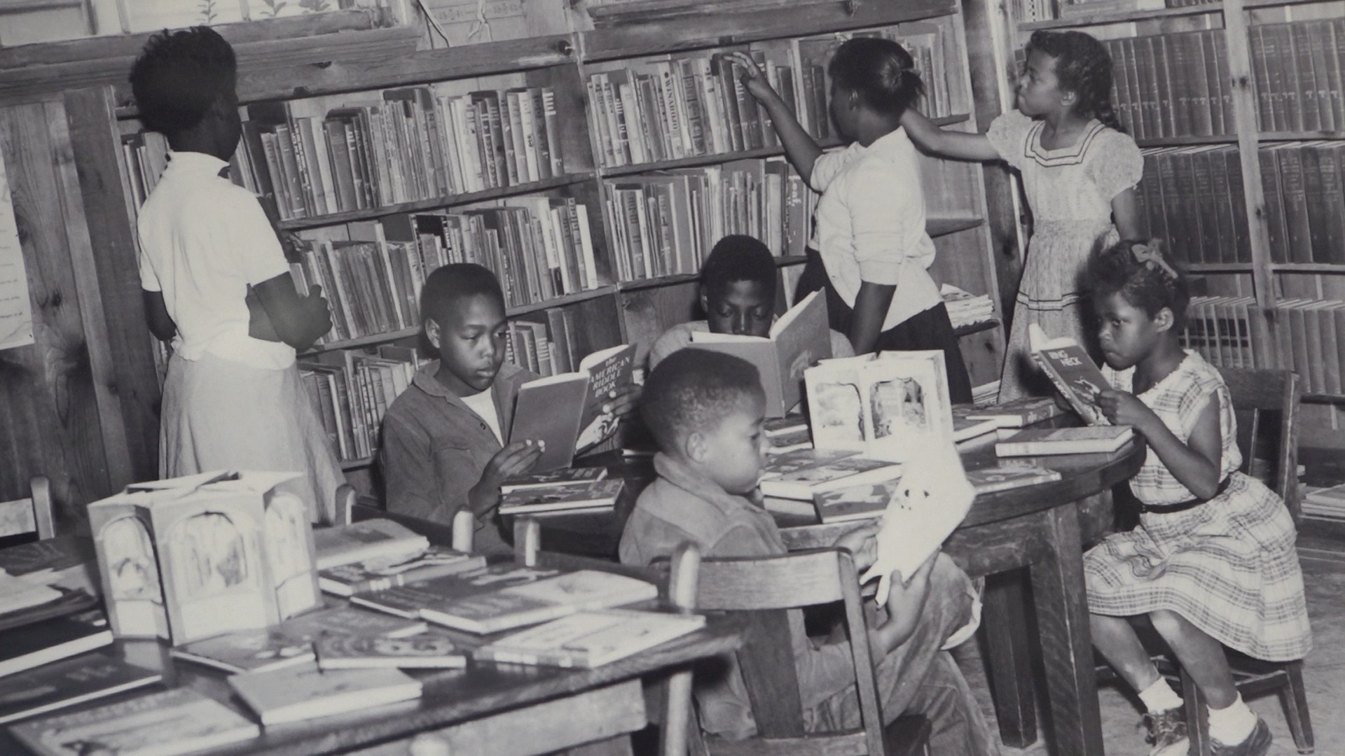 The facility was renovated in 2017. From 1932 to 1972, it was San Angelo's only Black library.