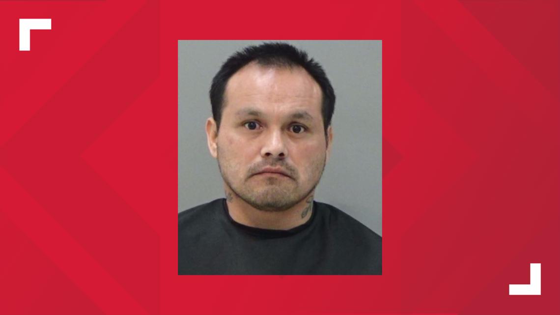 Traffic stop yields arrest of felon with meth, guns