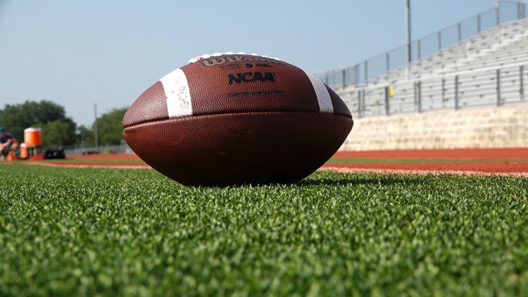 Eagles/Lions football game moved to Ozona Friday