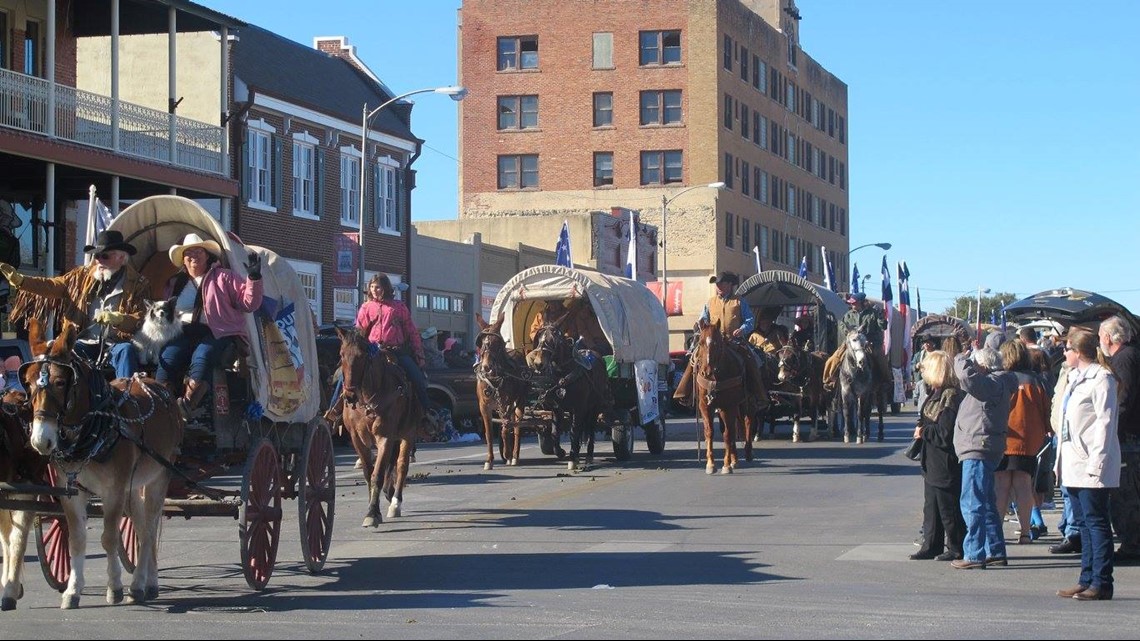 Saturday's rodeo parade weather looks great | myfoxzone.com