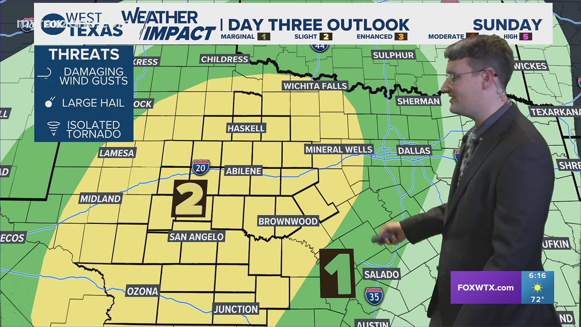 Saturday looks pleasant for us. For Sunday into Monday the overall threat looks low, but you'll still want to be weather aware. #txwx