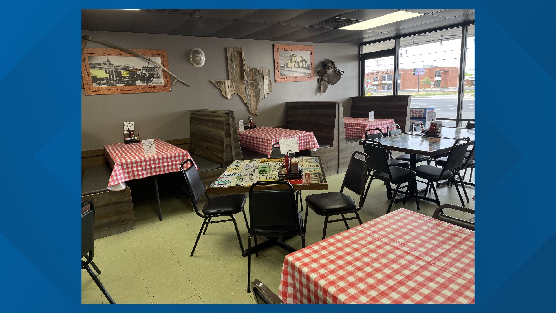 Packsaddle BarBQue offers new "dock delivery" summer services