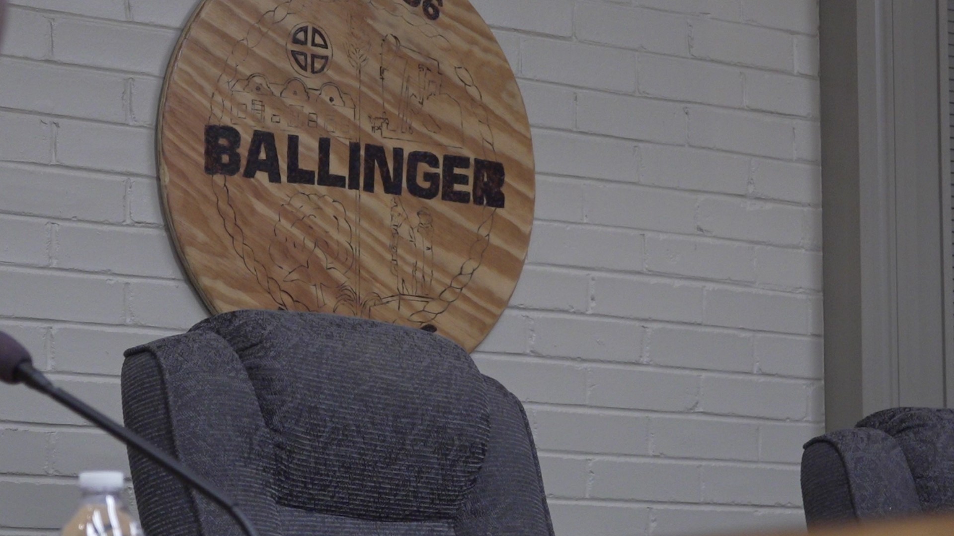 City of Ballinger urging residents to conserve water immediately