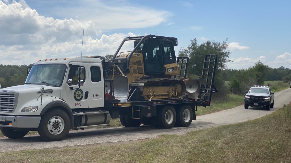 Fire in Buna prompts multiple fire departments to respond