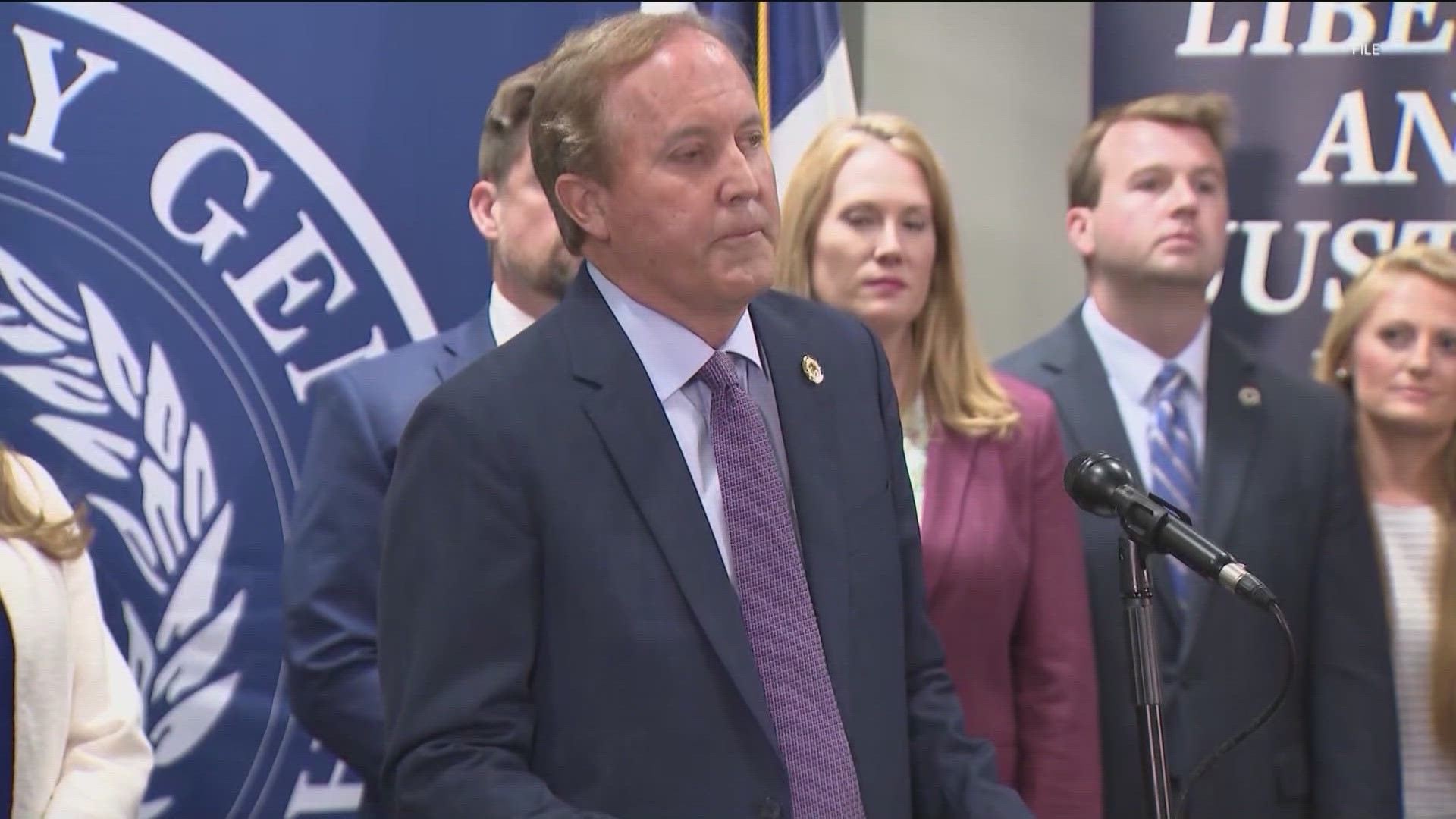 More than a dozen attorneys want the State Bar to investigate suspended Texas Attorney General Ken Paxton and potentially keep him from practicing law.