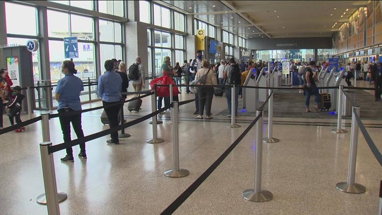 Flying out of Austin for Thanksgiving? Expect busy terminals, airport says