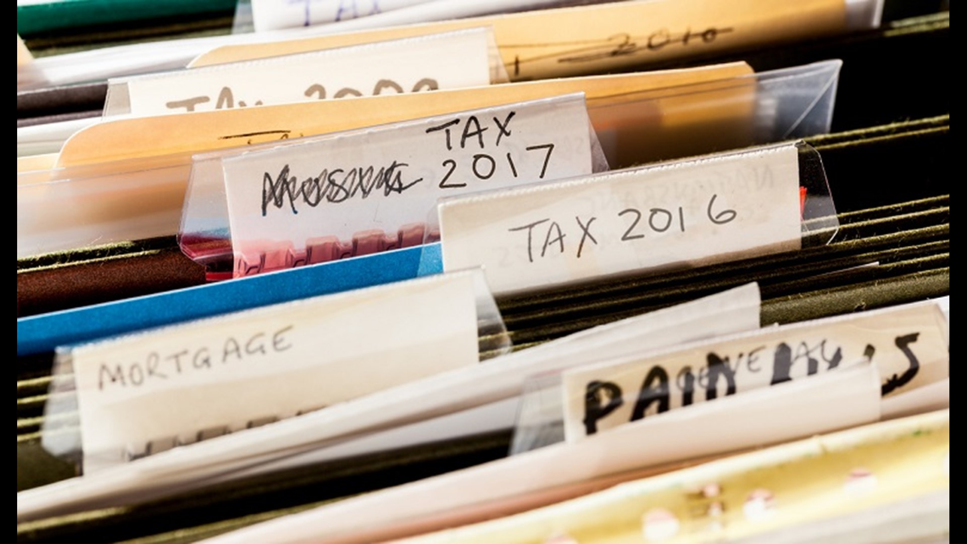 Should you save your tax returns?