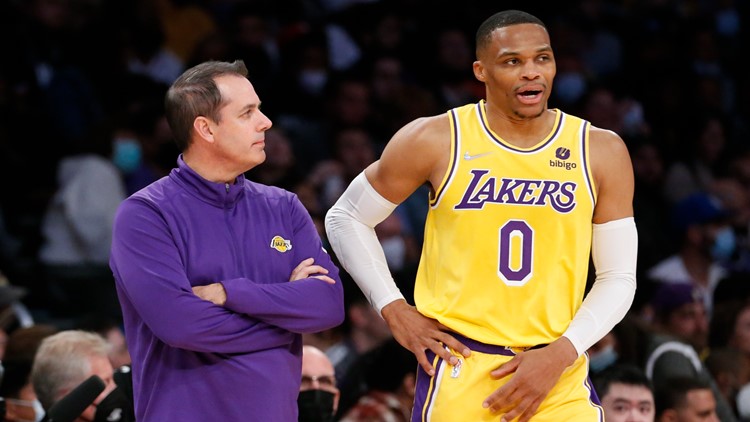 Did Frank Vogel know the Lakers season was doomed as early as the preseason?