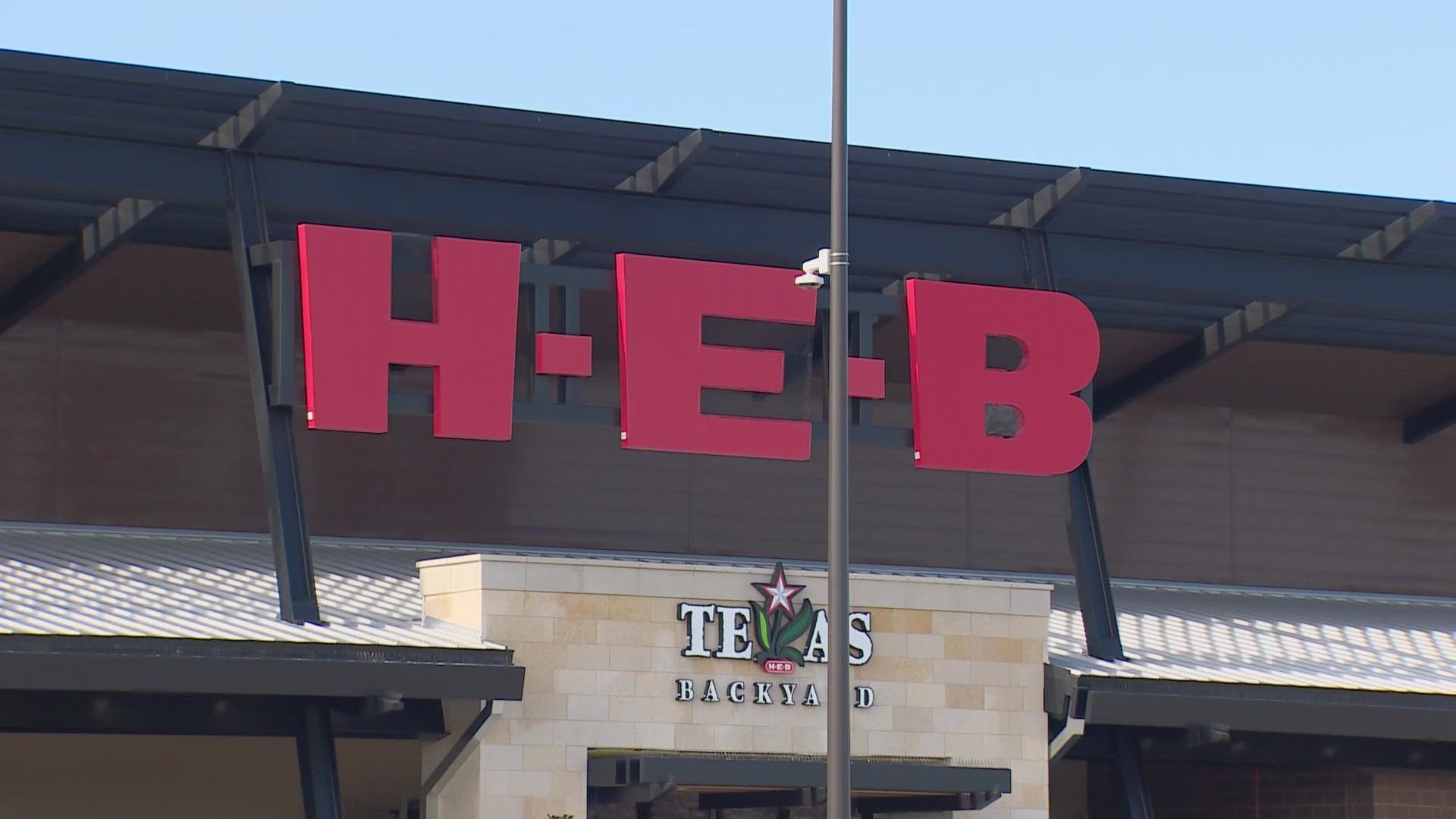 H-E-B has officially cut the ribbon within the DFW Metroplex.