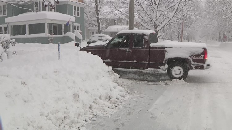 NY National Guard deployed to southtowns to help with snow removal