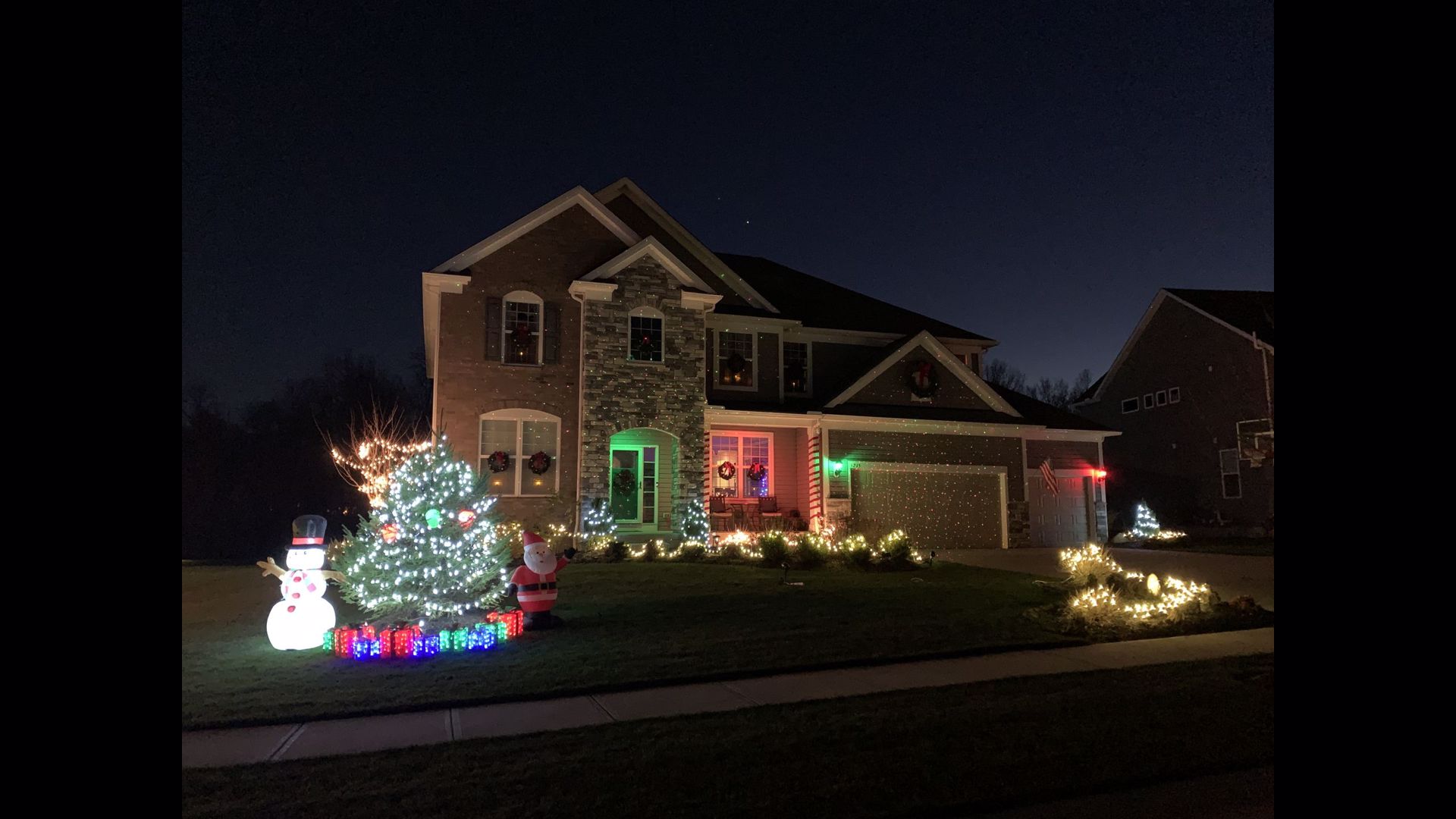 Christmas displays in Northeast Ohio: Show off your decorations